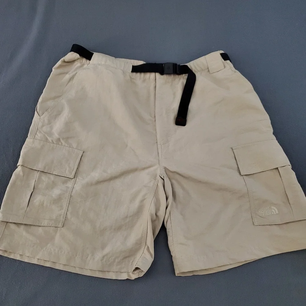The North Face Mens XL Tan‎ Nylon Cargo Shorts Belted Hiking Utility Outdoor